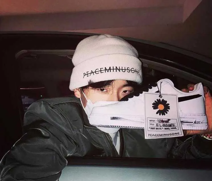 Lookbook Image 2