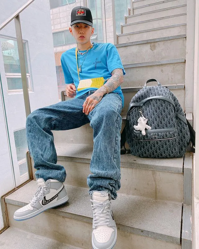 Lookbook Image 1