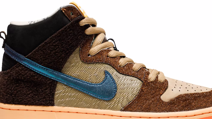 Concepts x Nike SB Dunk High Pro 'TurDUNKen' Special Box DC6887-200-SB Shop Concepts x Nike SB Dunk High Pro 'TurDUNKen' Special Box DC6887-200-SB