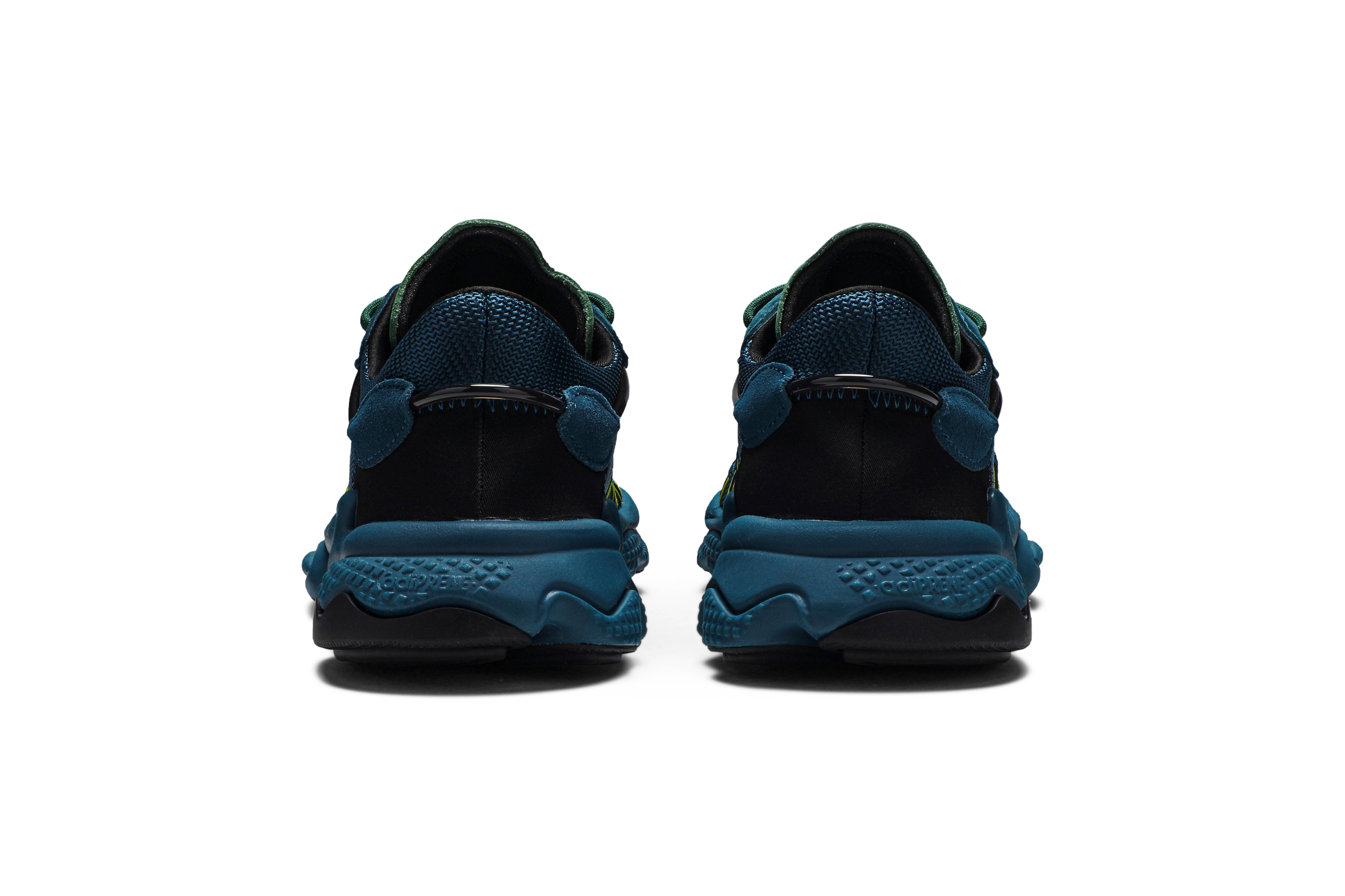 king push adidas ozweego