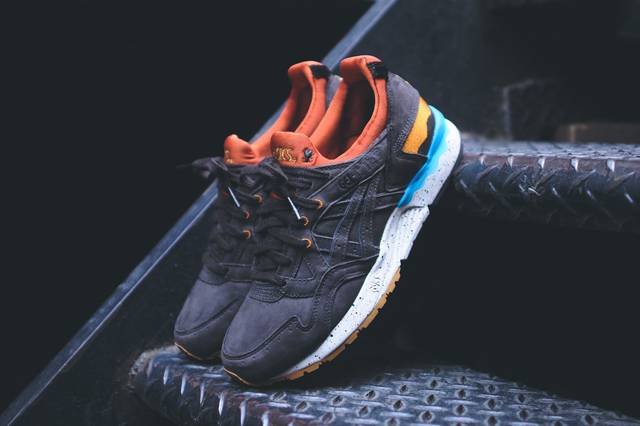 Sizing LimitEDitions x ASICS Gel Lyte 5 'Surredaliste' Sepatu Sneaker H50QK-2828