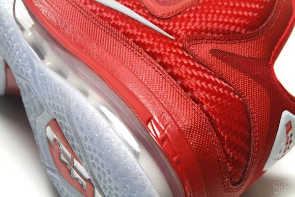 Nike LeBron 9 'Christmas' 469764-602 Purchase Nike LeBron 9 'Christmas' 469764-602