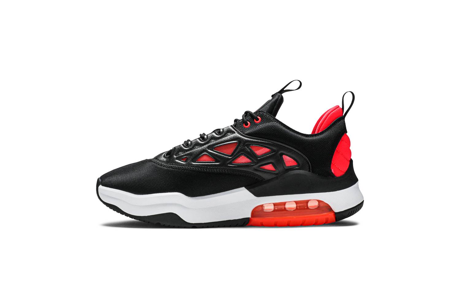 Lookbook (W) Jordan Nike Air Max 200 XX 'Hitam Cerah Crimson' AV5186-002