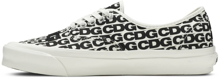 Comme des Garçons x Vans OG Authentic LX 'CDG Print - Putih' (Getah Melengkung) VN0A4BV9SHM Lookbook Comme des Garçons x Vans OG Authentic LX 'CDG Print - Putih' (Getah Melengkung) VN0A4BV9SHM