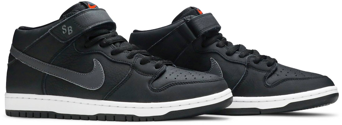 Nike orange 2024 label dunk mid