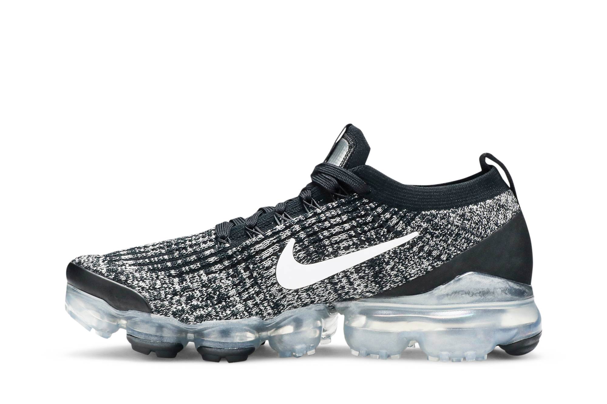 vapormax flyknit 3 oreo