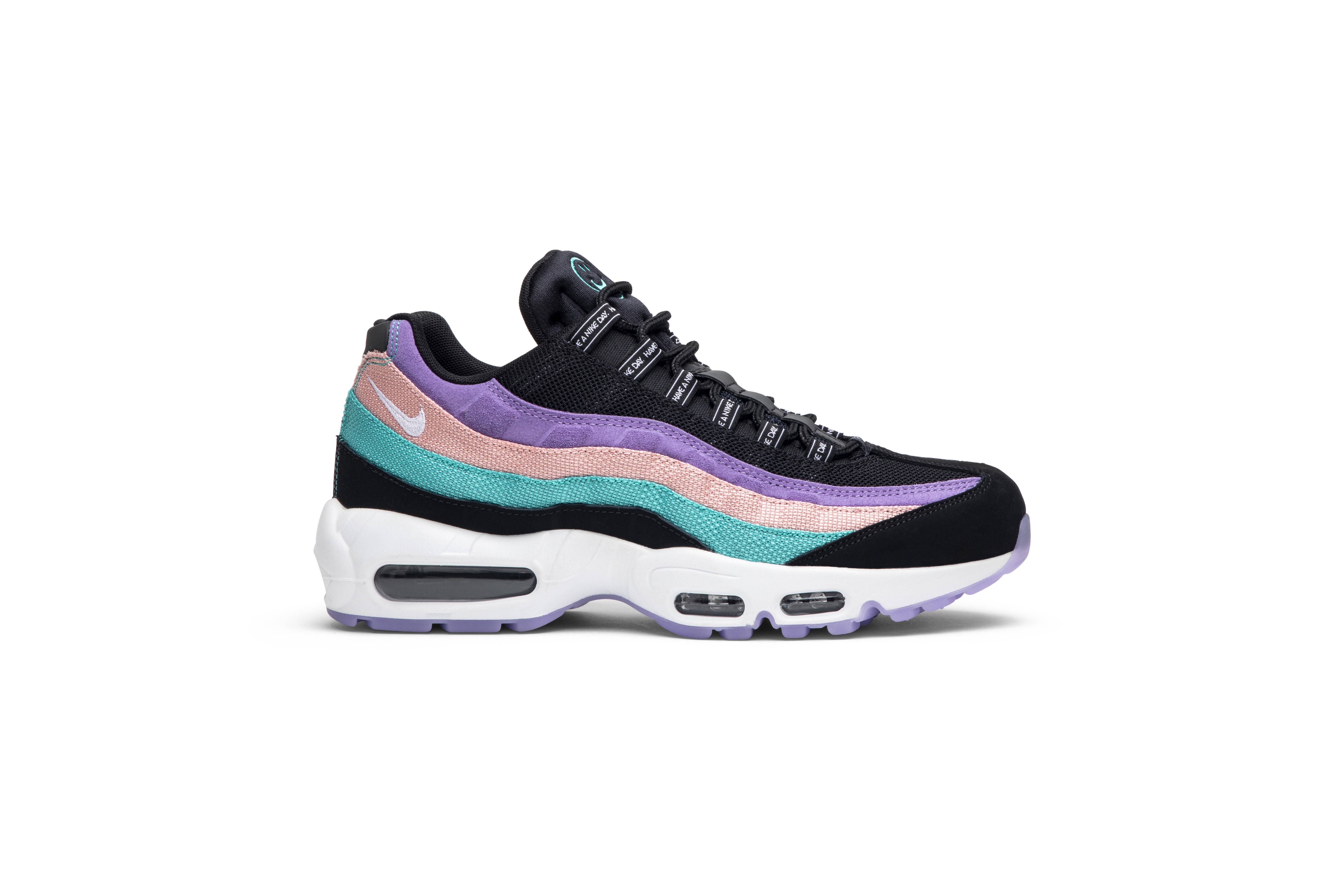 air max 95 have a nike day shirt