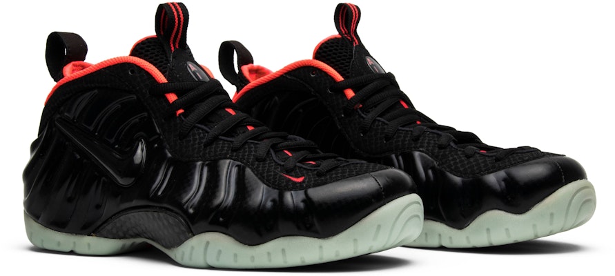 Nike air foamposite pro best sale yeezy
