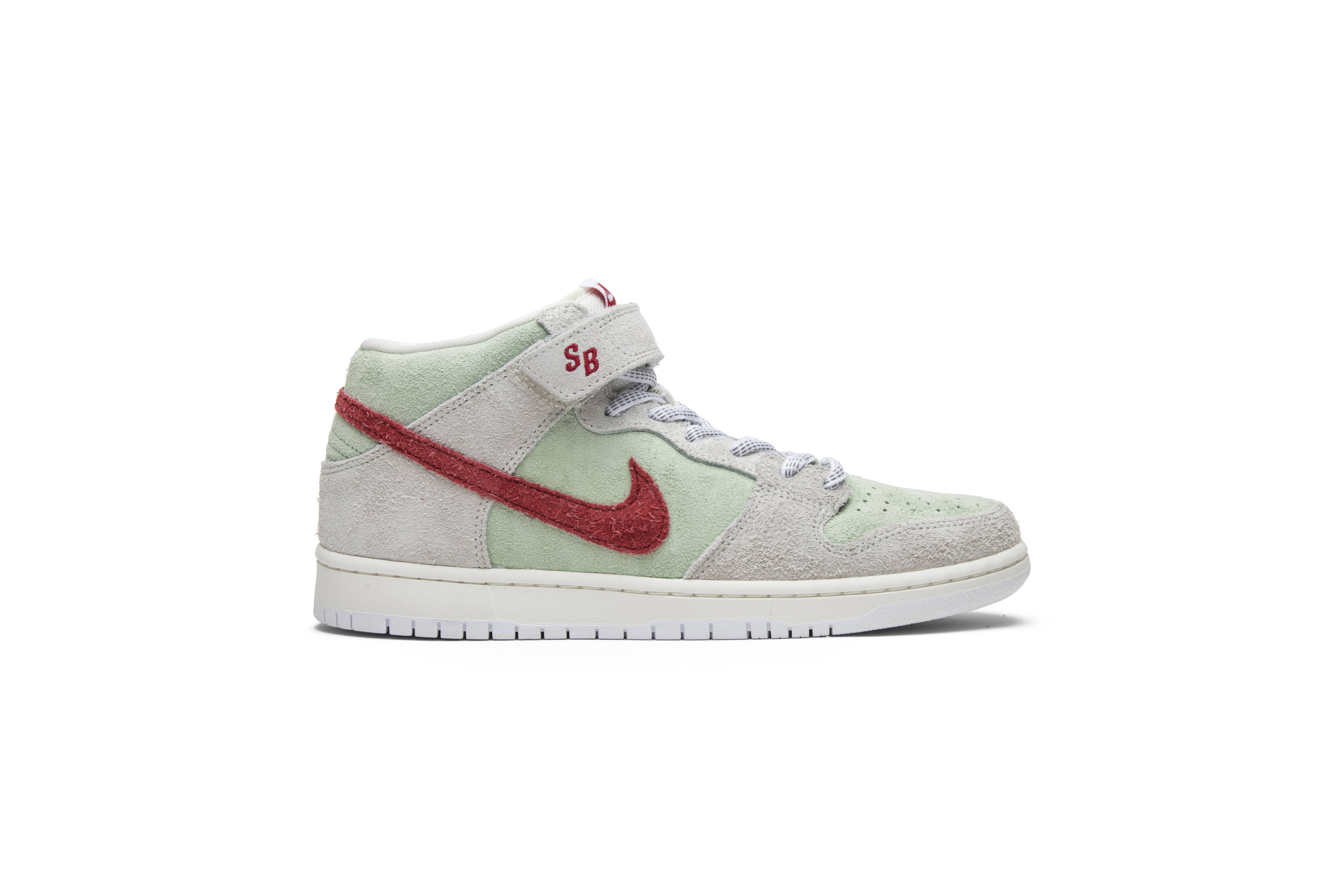 nike dunk white widow