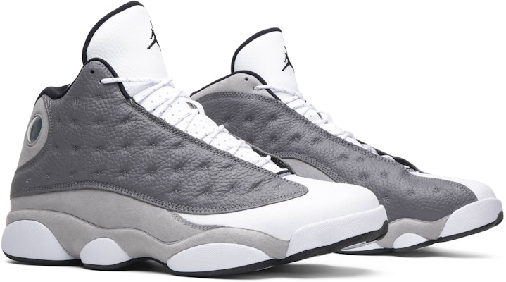 Aj 13 deals atmosphere