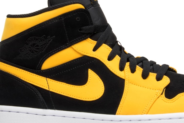 Nike air jordan sales 1 retro new love