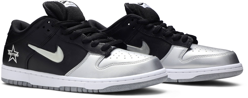 Supreme x Nike SB Dunk Low QS 'Metallic Silver' - CK3480-001