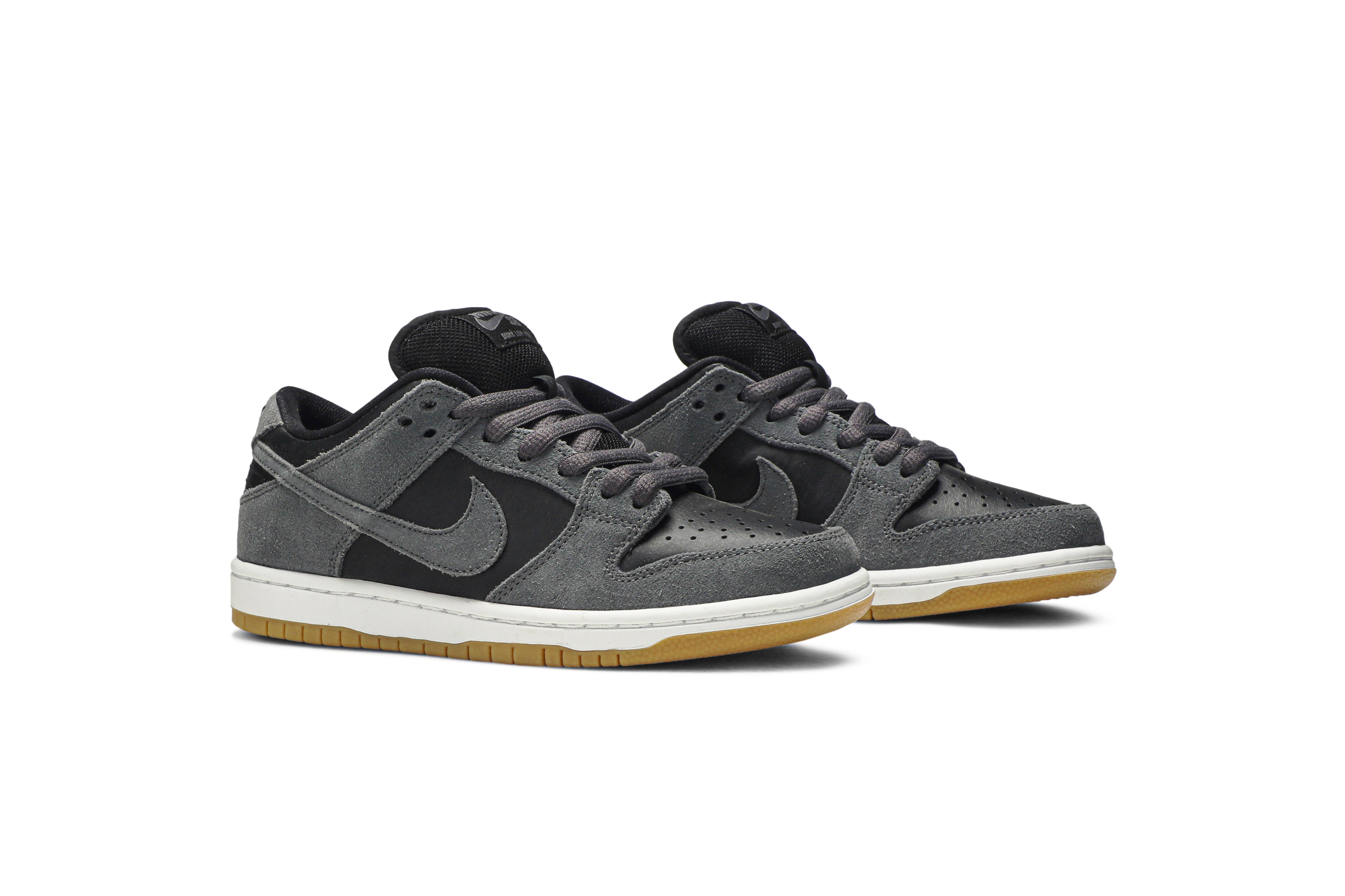 nike dunk dark grey