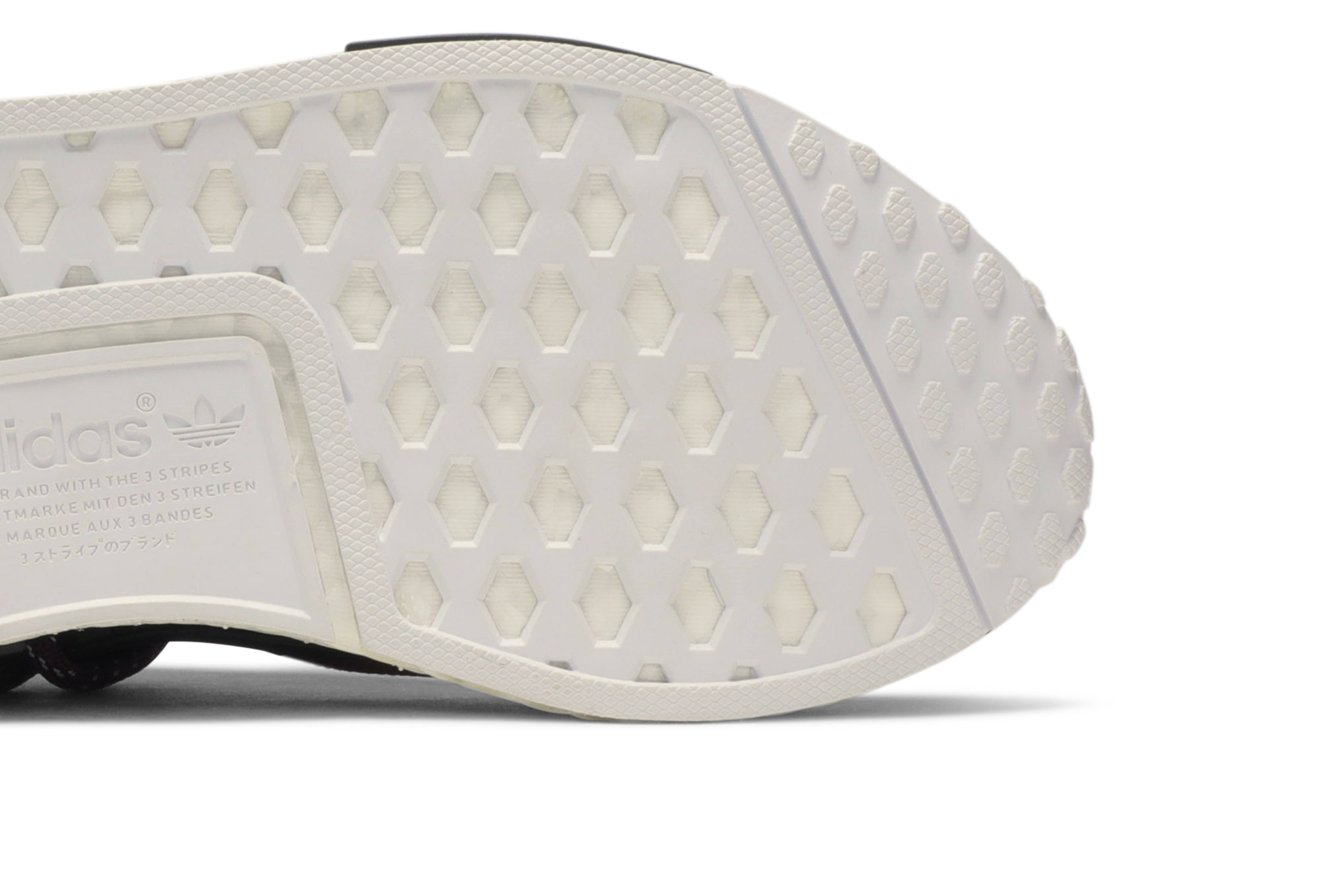 burgundy pharrell nmd