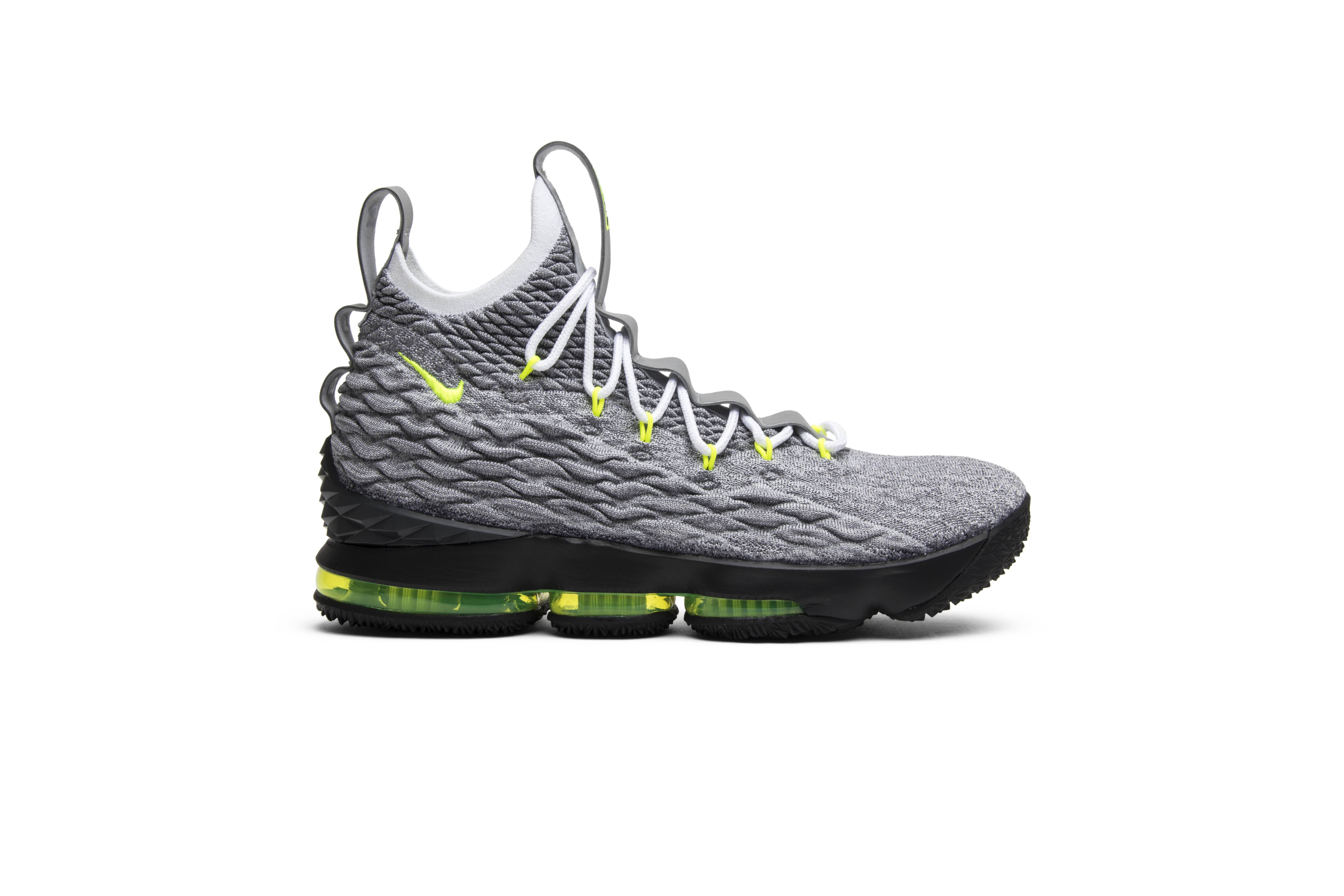 lebron 15 air max 95