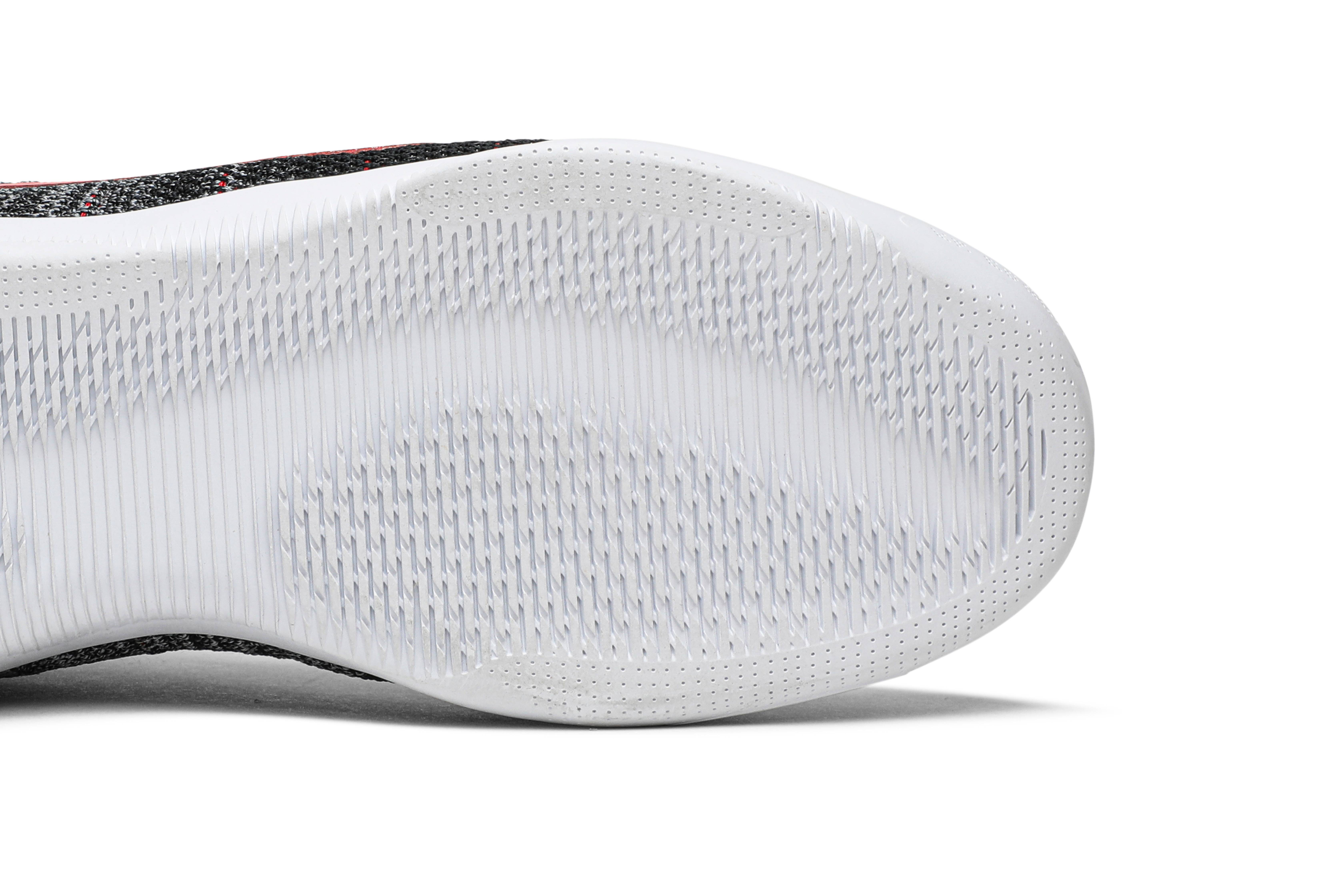 kobe 11 elite low tinker