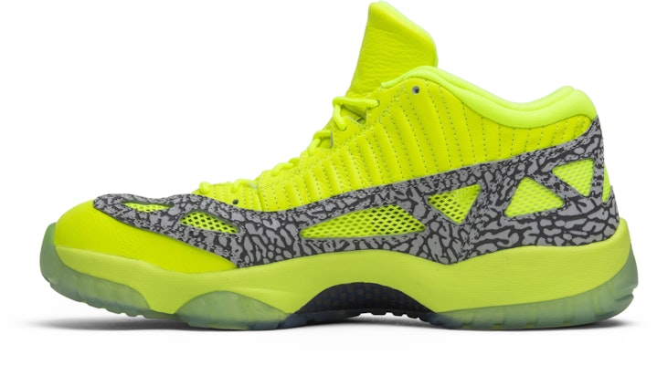 Jordan 11 retro sales low ie volt