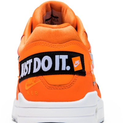 Nike air max 1 2025 just do it pack orange