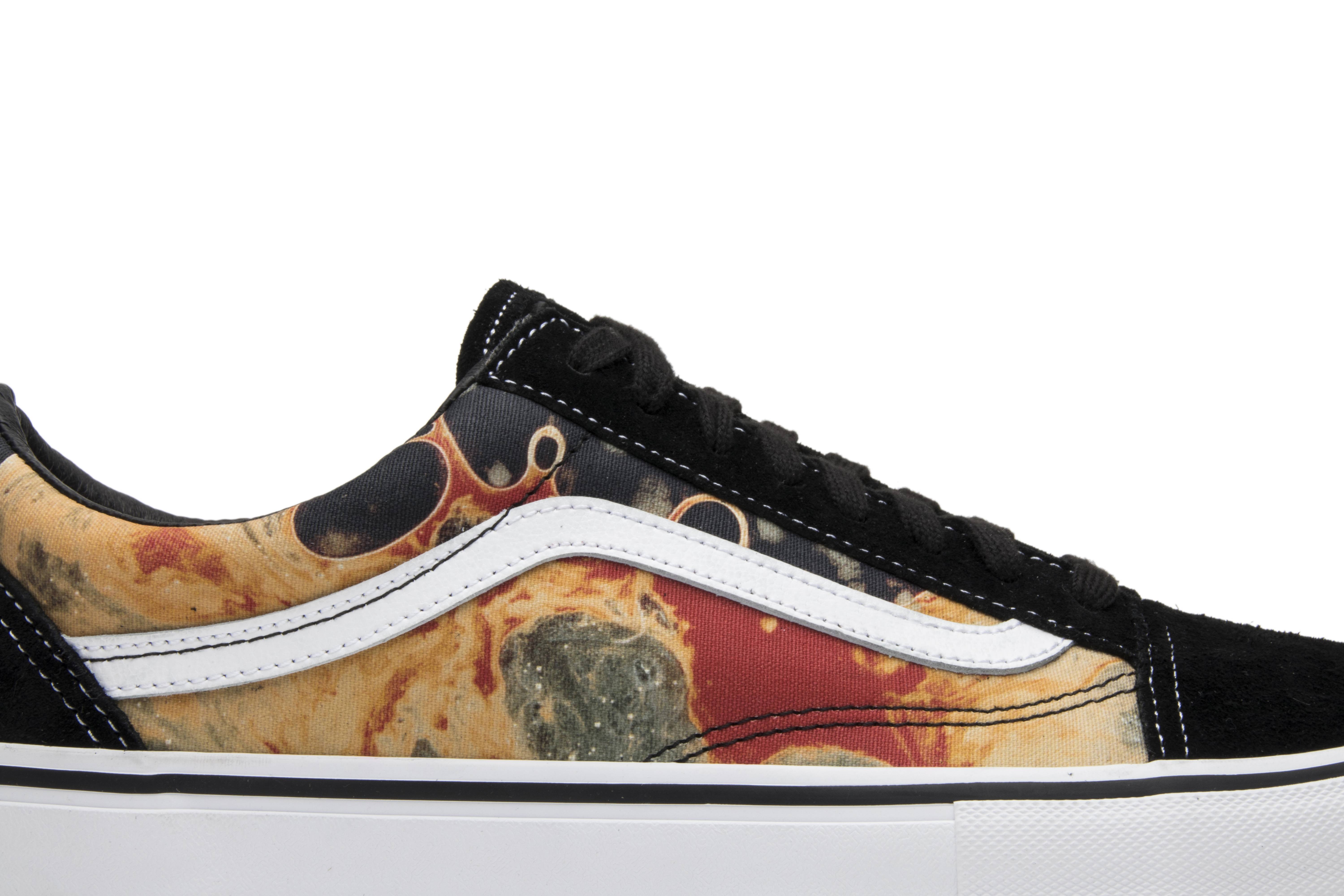 Order Andres Serrano x Supreme x Vans Old Skool 'Darah dan Air Mani' VN000ZD4RZW