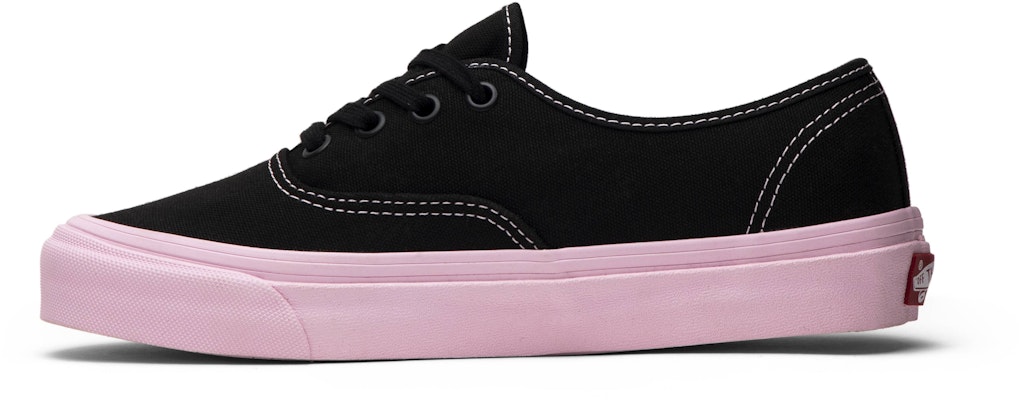 反社会社会俱乐部 x Dover Street Market x Vans Authentic LX '反转' VN000UDDOYN Lookbook 反社会社会俱乐部 x Dover Street Market x Vans Authentic LX '反转' VN000UDDOYN