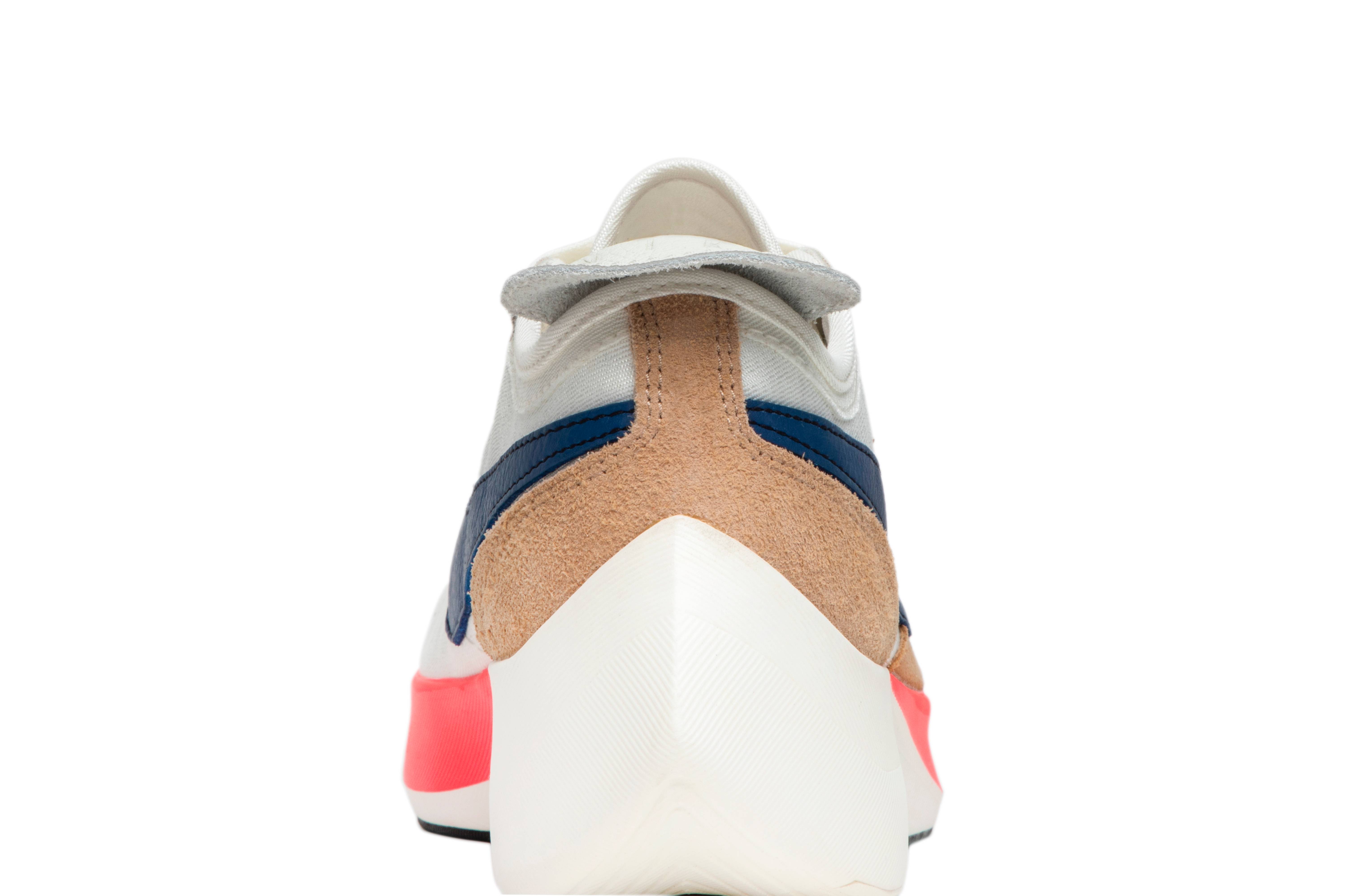 nike moon racer sail solar blue