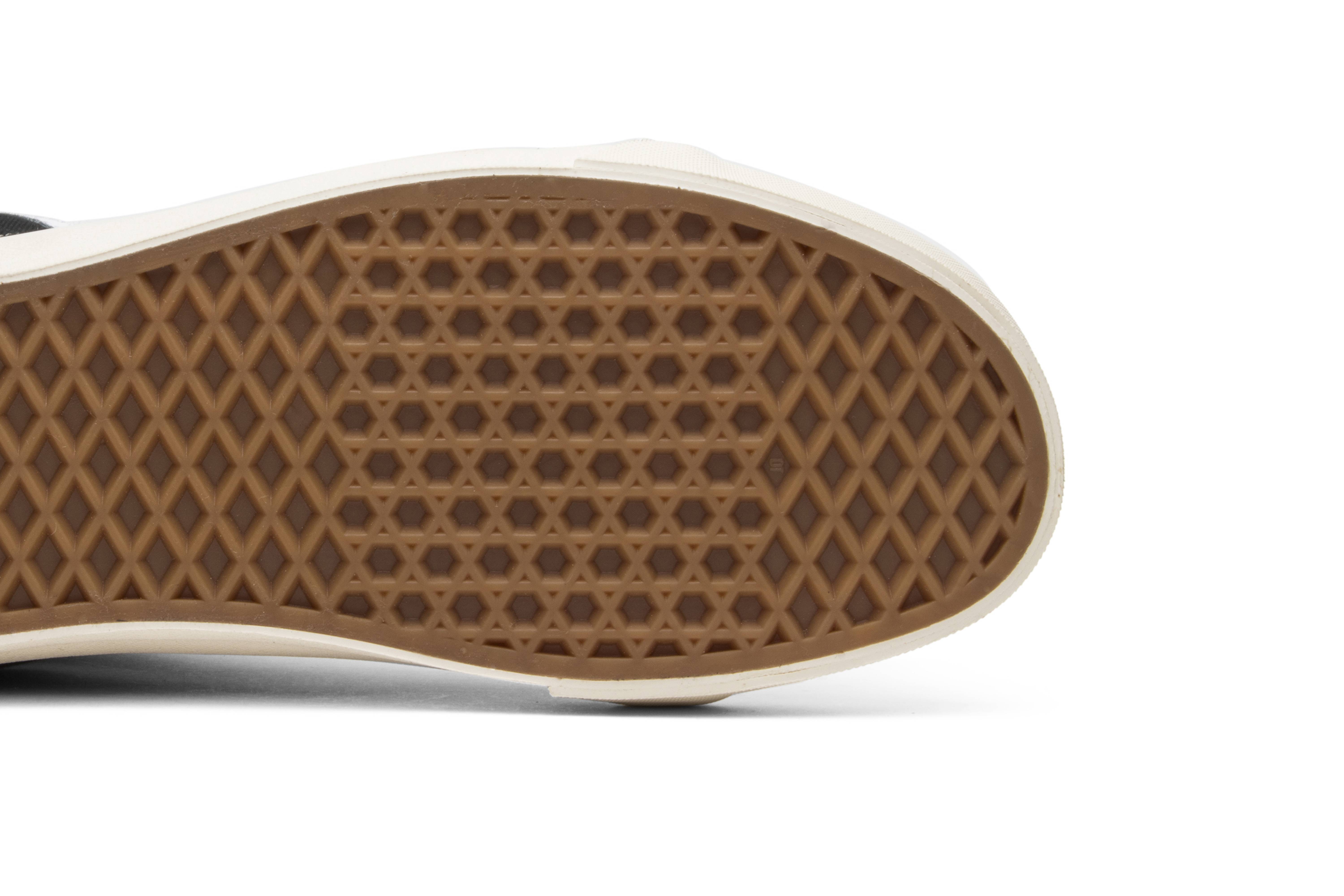 Purchase Fear of God x Vans SK8-Hi復刻 (or FOG x Vans SK8-Hi復刻) VN0A2XS1ML5