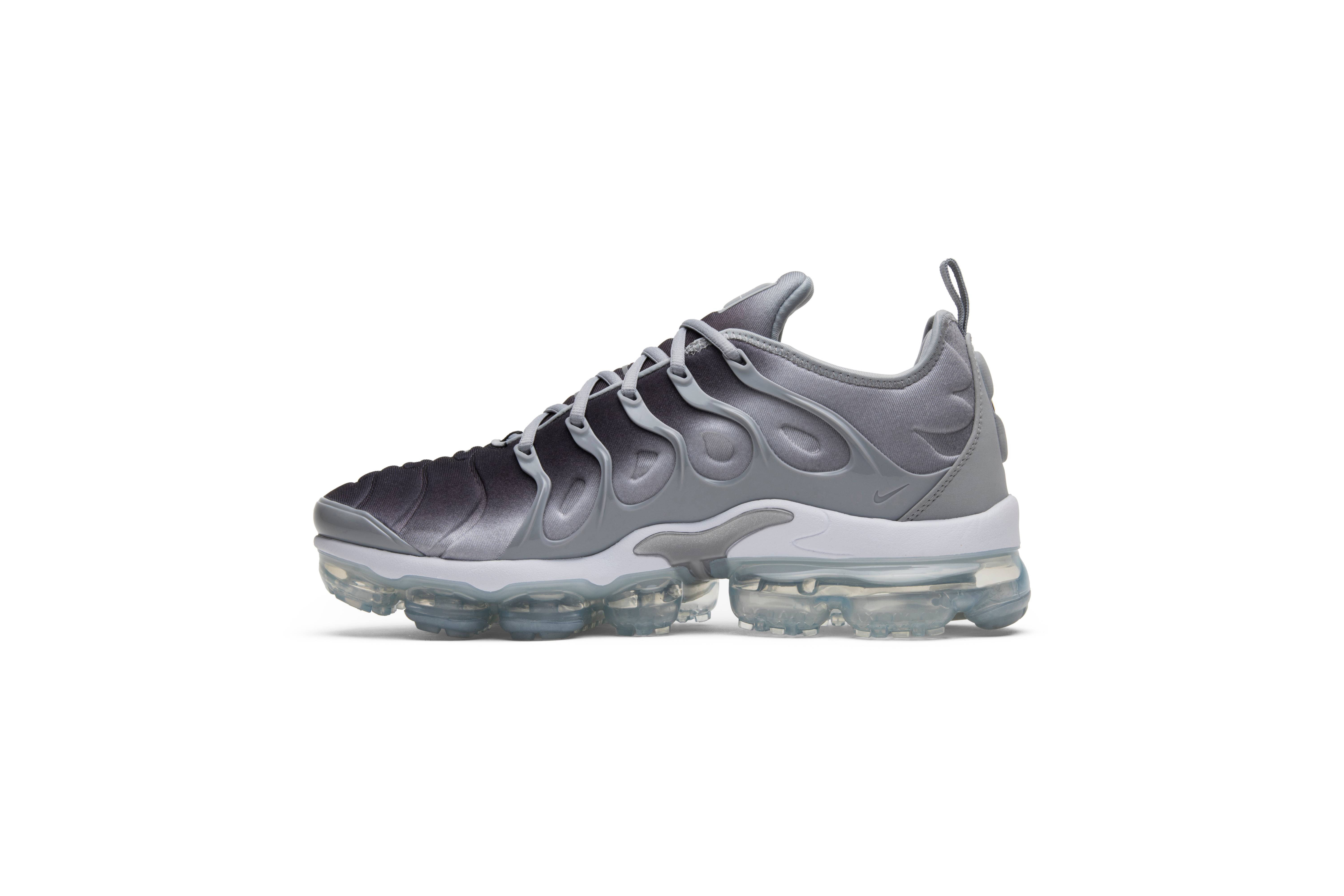 nike air vapormax utility wolf grey