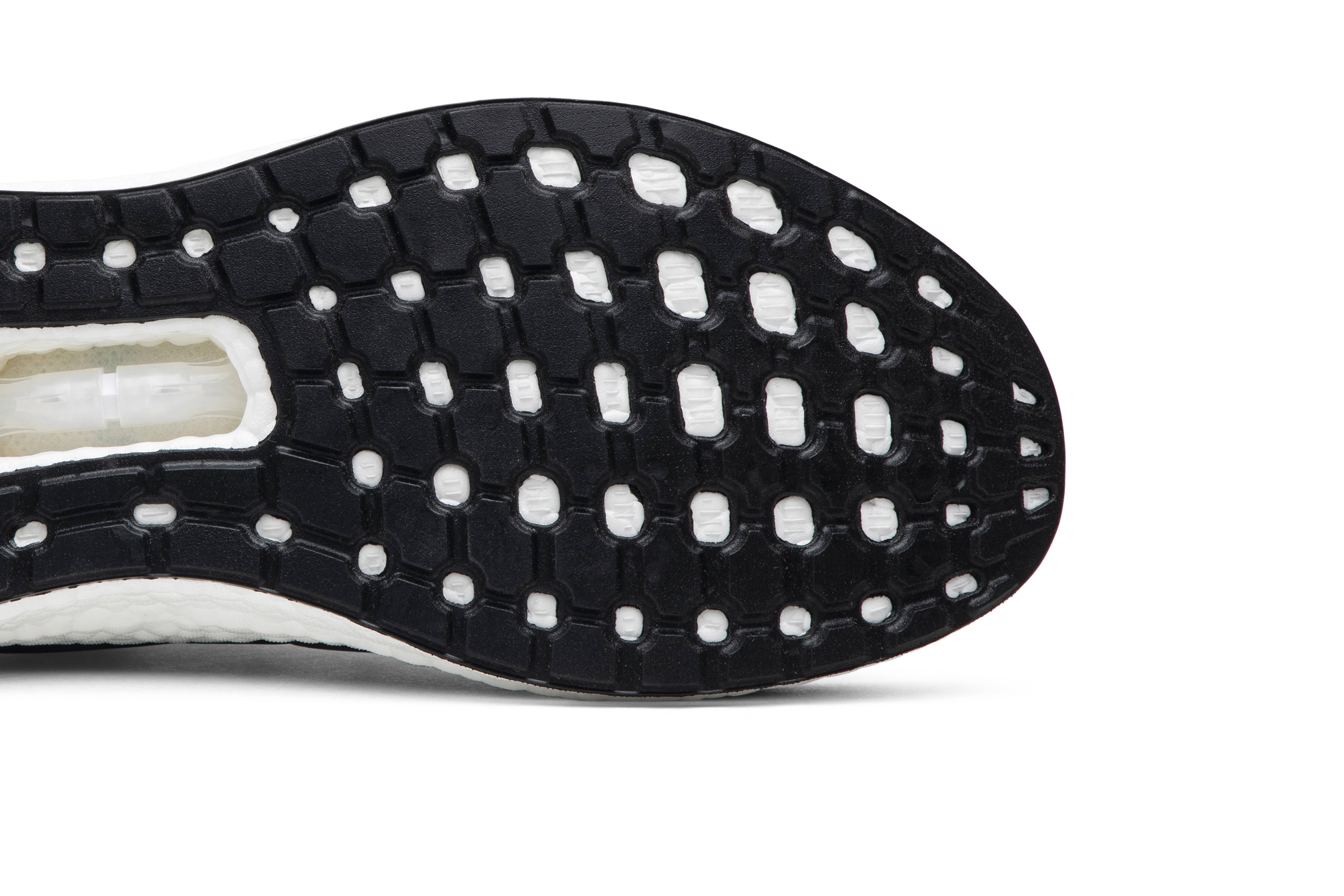 Purchase Marvel x adidas Speedfactory AM4 'Kapten Marvel' FV3564