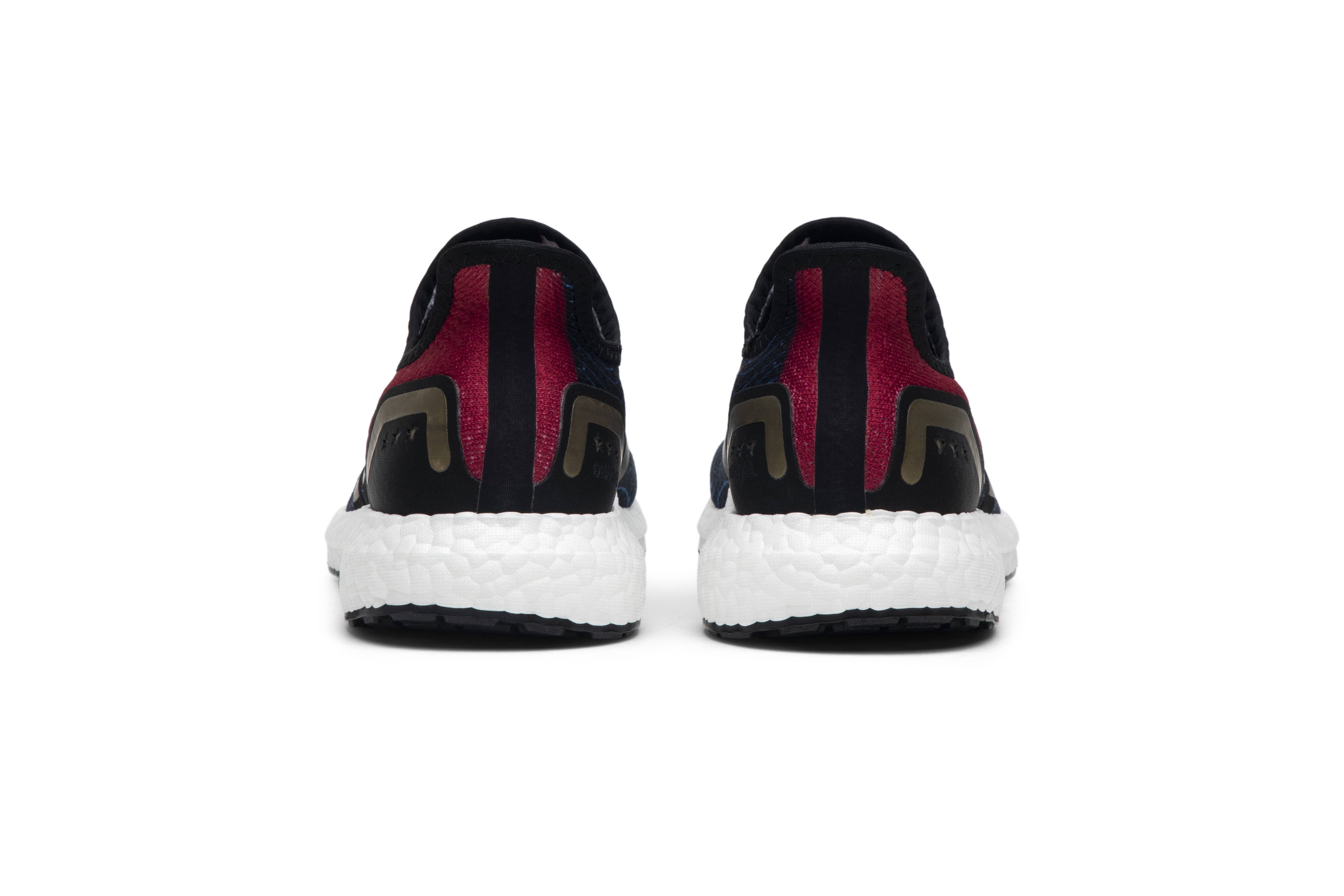 Details for Marvel x adidas Speedfactory AM4 'Kapten Marvel' FV3564