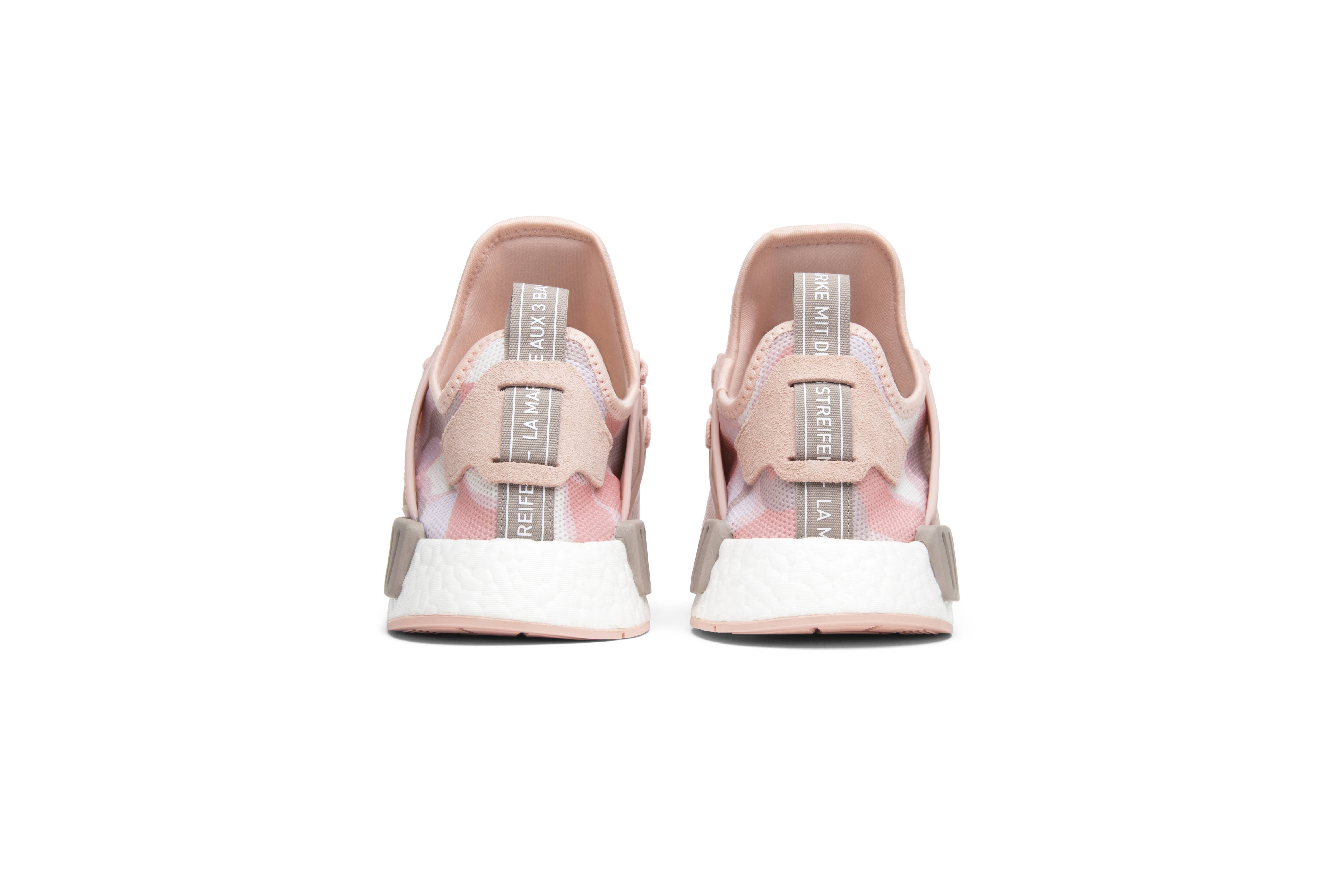adidas nmd xr1 pink duck camo