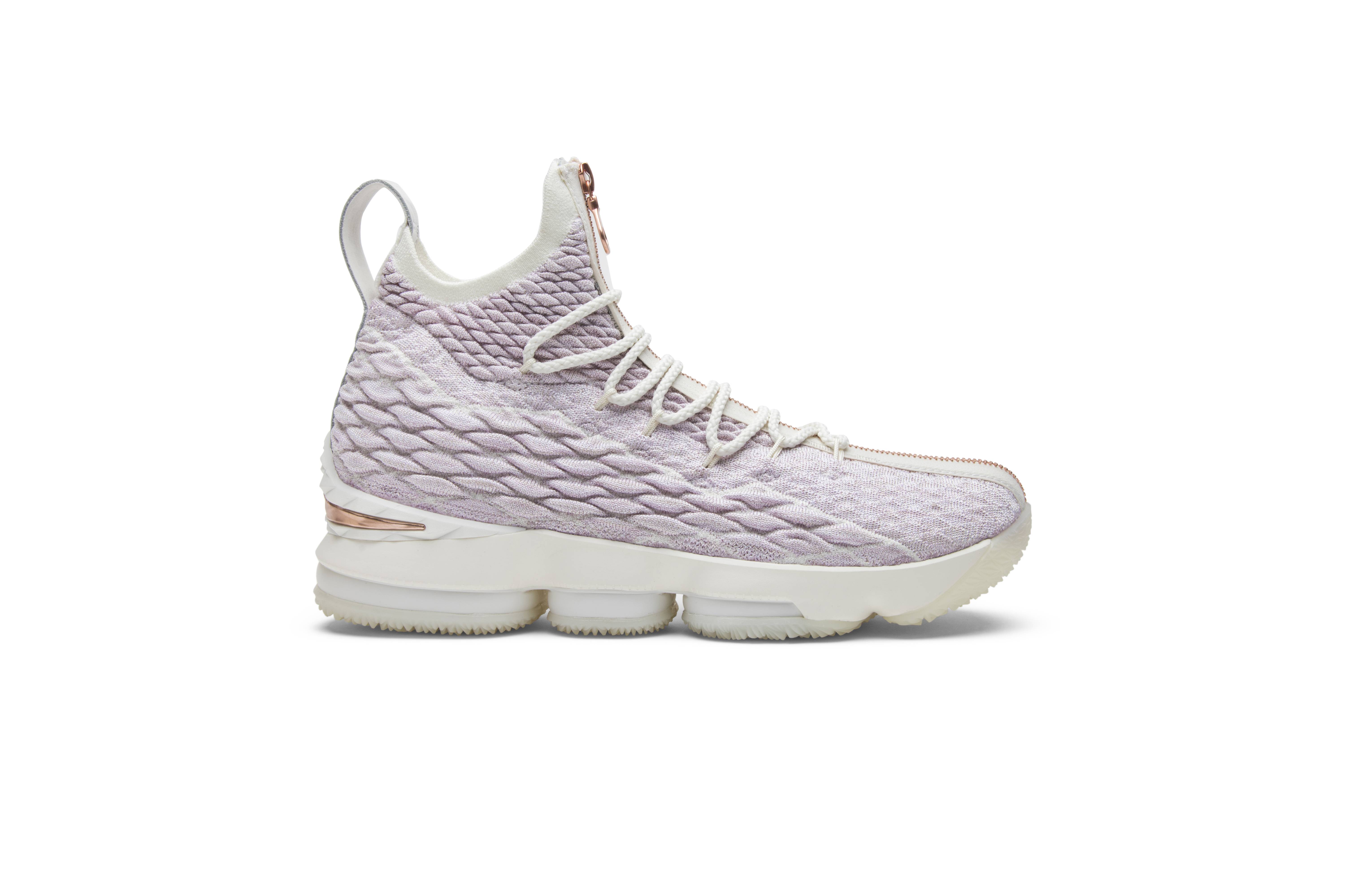 lebron 15 performance kith