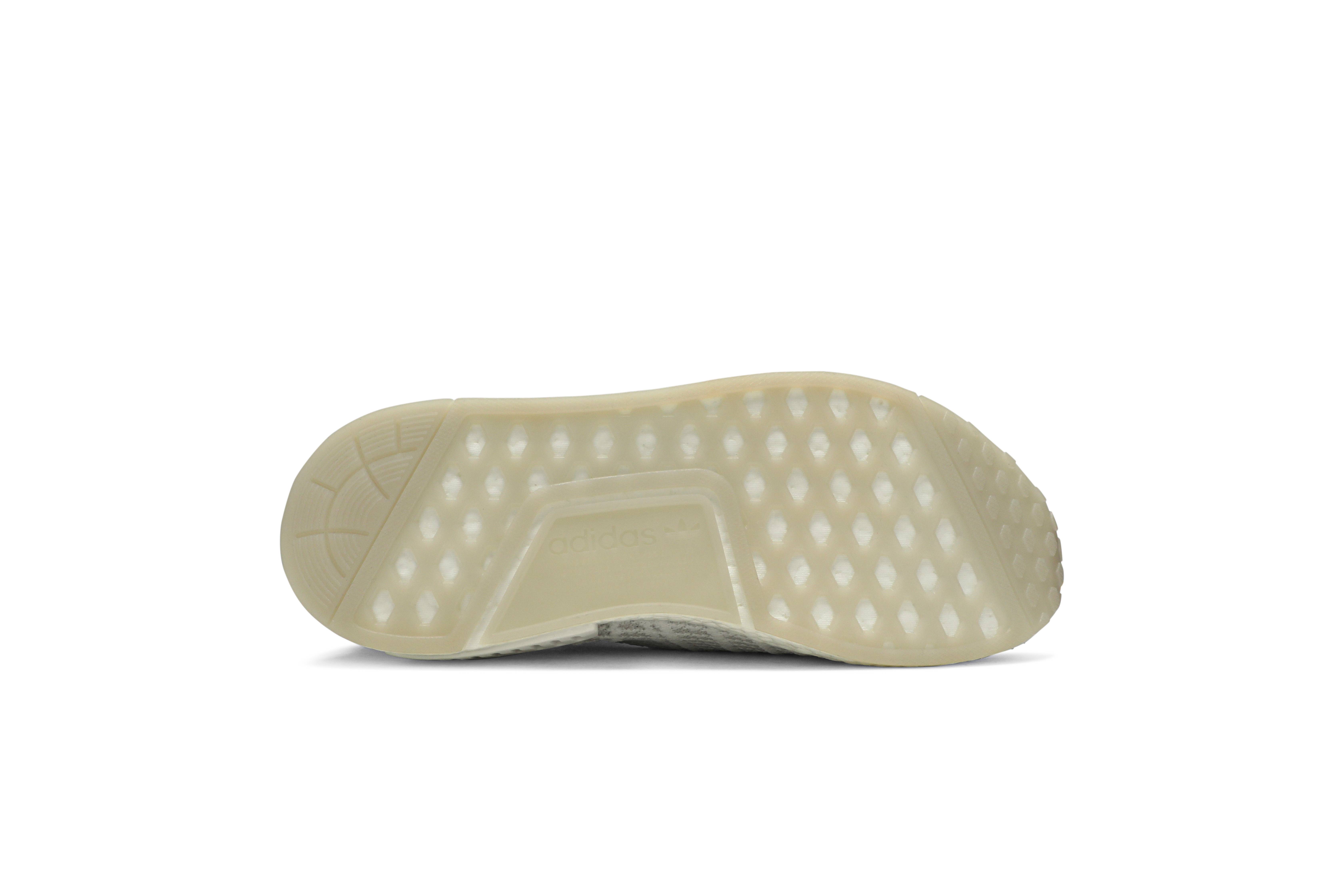 nmd stlt cloud white