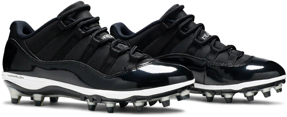 All black top jordan 11 cleats