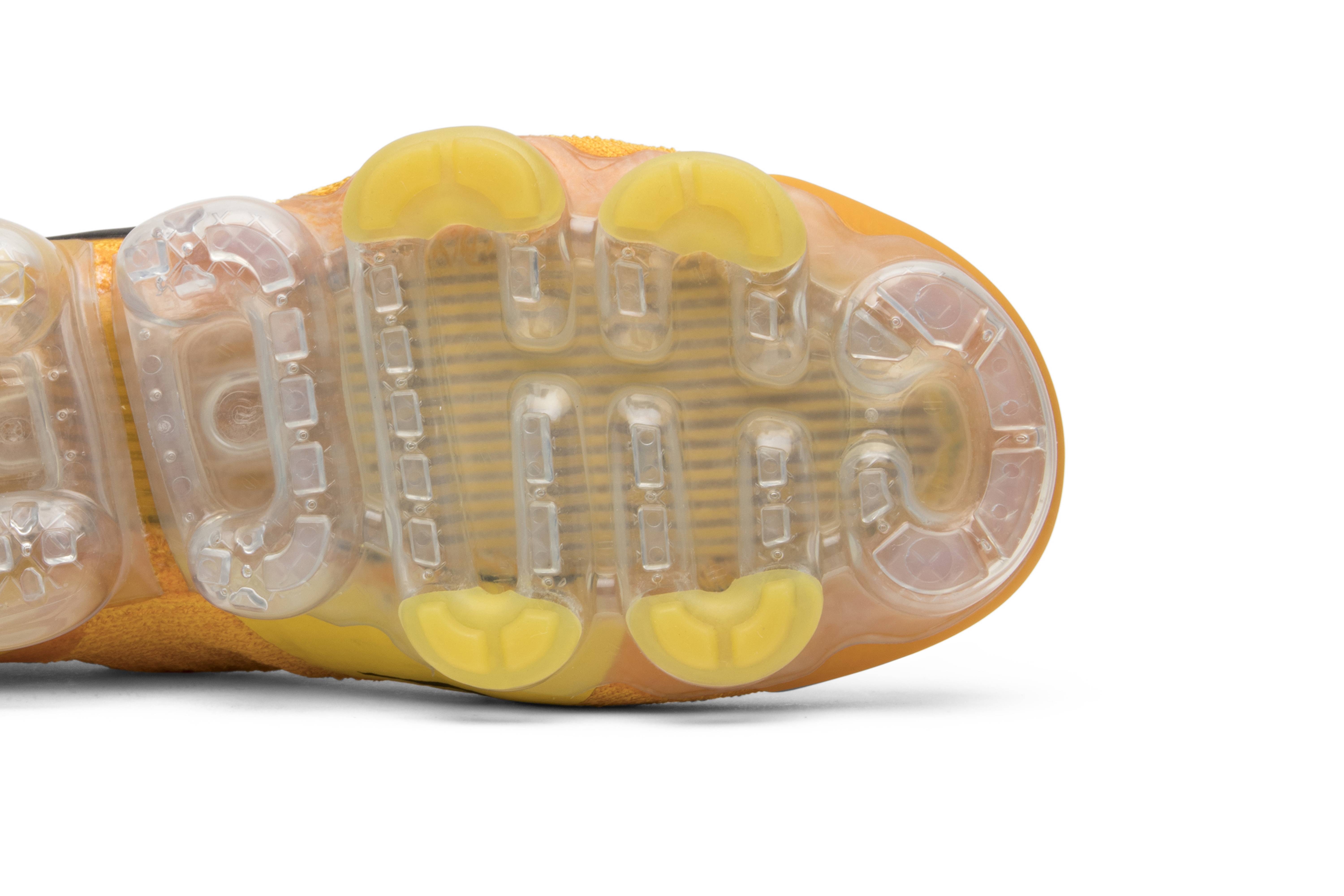 university gold vapormax