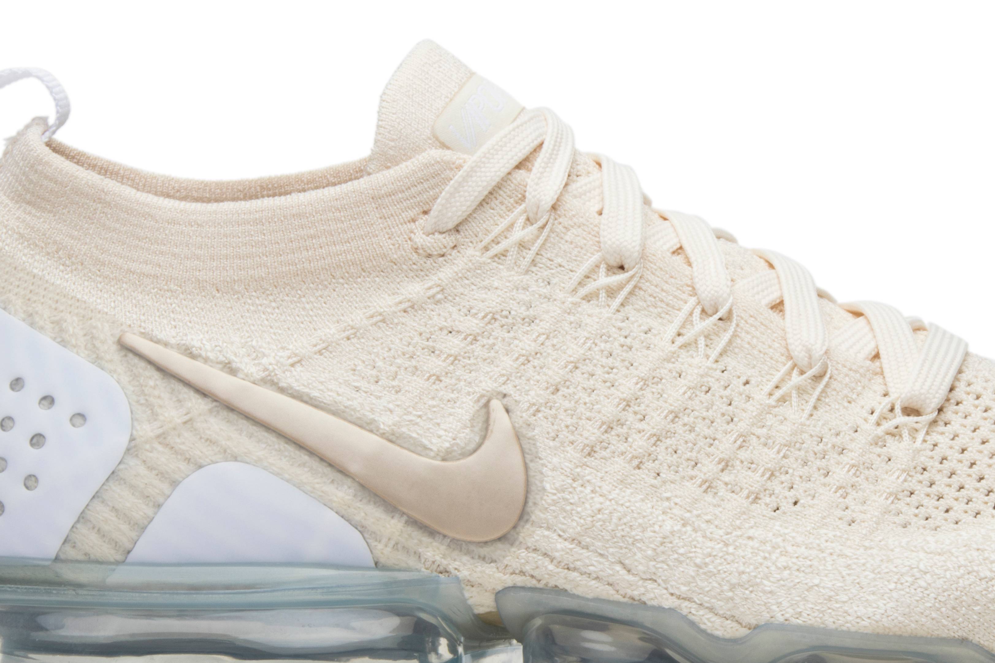 nike vapormax light cream