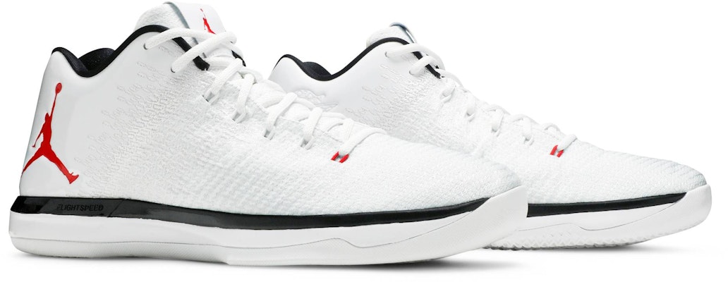 Jordan 31 low black 2025 and white