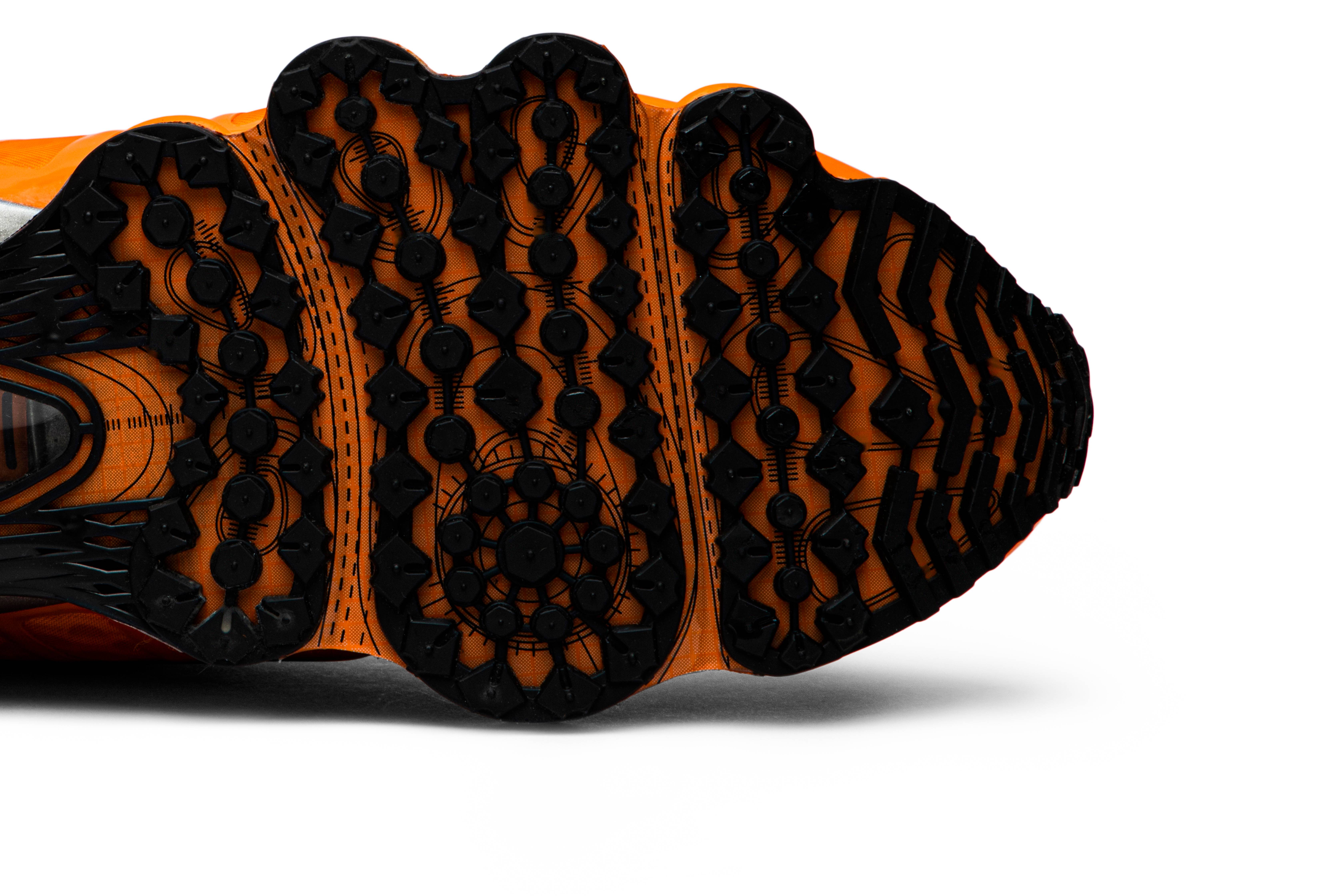 nike shox clay orange