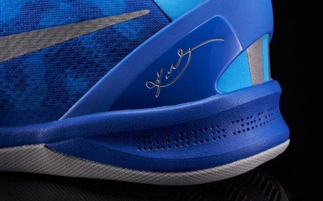 Nike Kobe 8 Blue Glow 555035‑400 - 555035-400 - Novelship