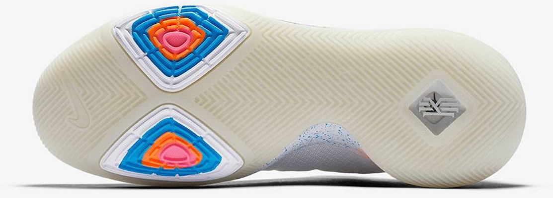 Nike Kyrie 3 EYBL 942206-001 - Kasut Bola Keranjang Lelaki Details for Nike Kyrie 3 EYBL 942206-001 - Kasut Bola Keranjang Lelaki