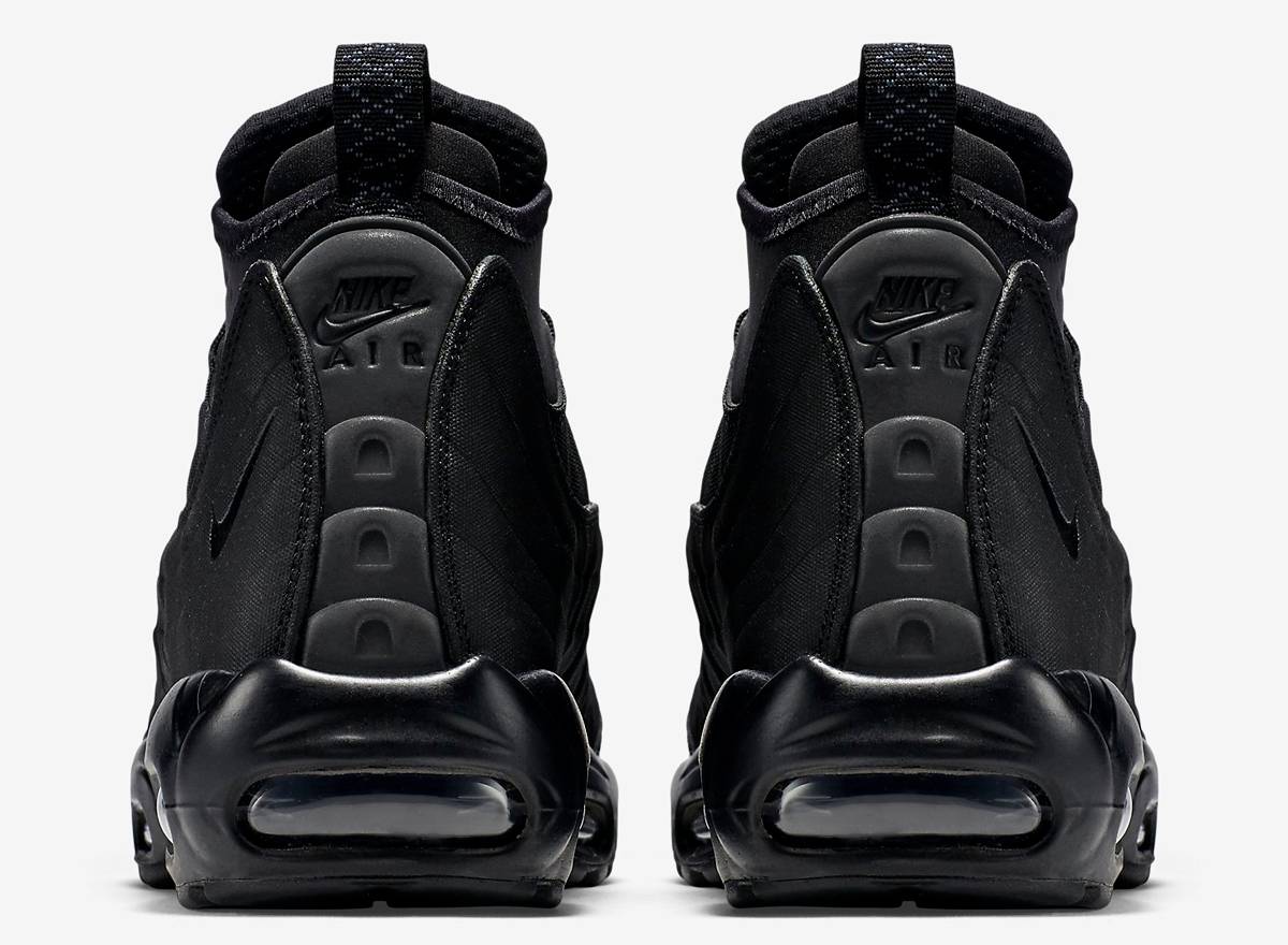 nike air max 95 sneakerboot triple black