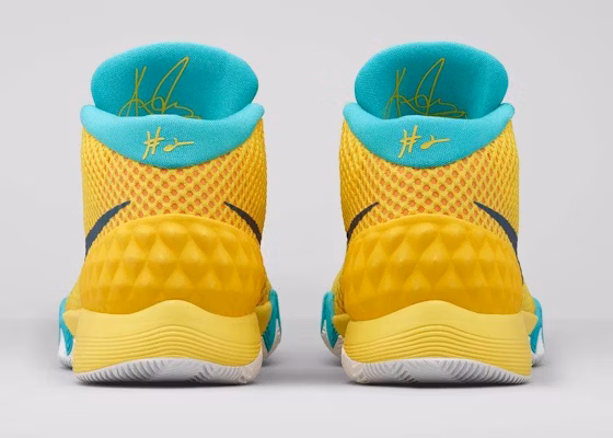 Nike Kyrie 1 Letterman 705277-737 Sizing Nike Kyrie 1 Letterman 705277-737