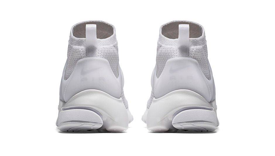 nike air presto flyknit white
