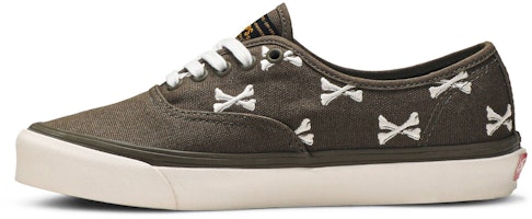 WTAPS x Vans OG Authentic LX "ボーンズ" VN000UDDKBD Lookbook WTAPS x Vans OG Authentic LX "ボーンズ" VN000UDDKBD