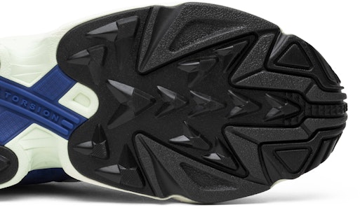 阿迪达斯 Yung '1 Alpine 运动鞋 AQ0902 Purchase 阿迪达斯 Yung '1 Alpine 运动鞋 AQ0902