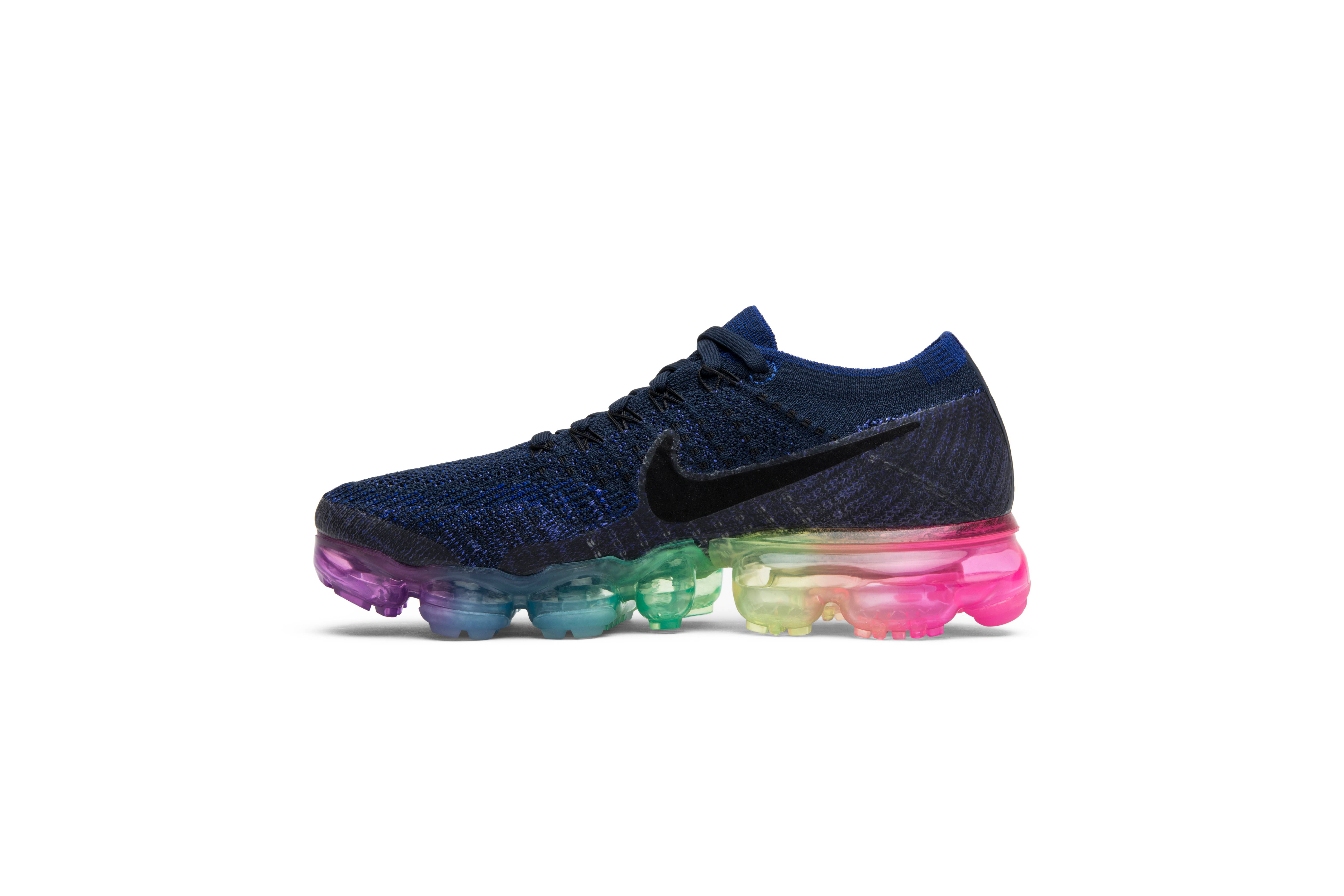 vapormax rainbow bottom