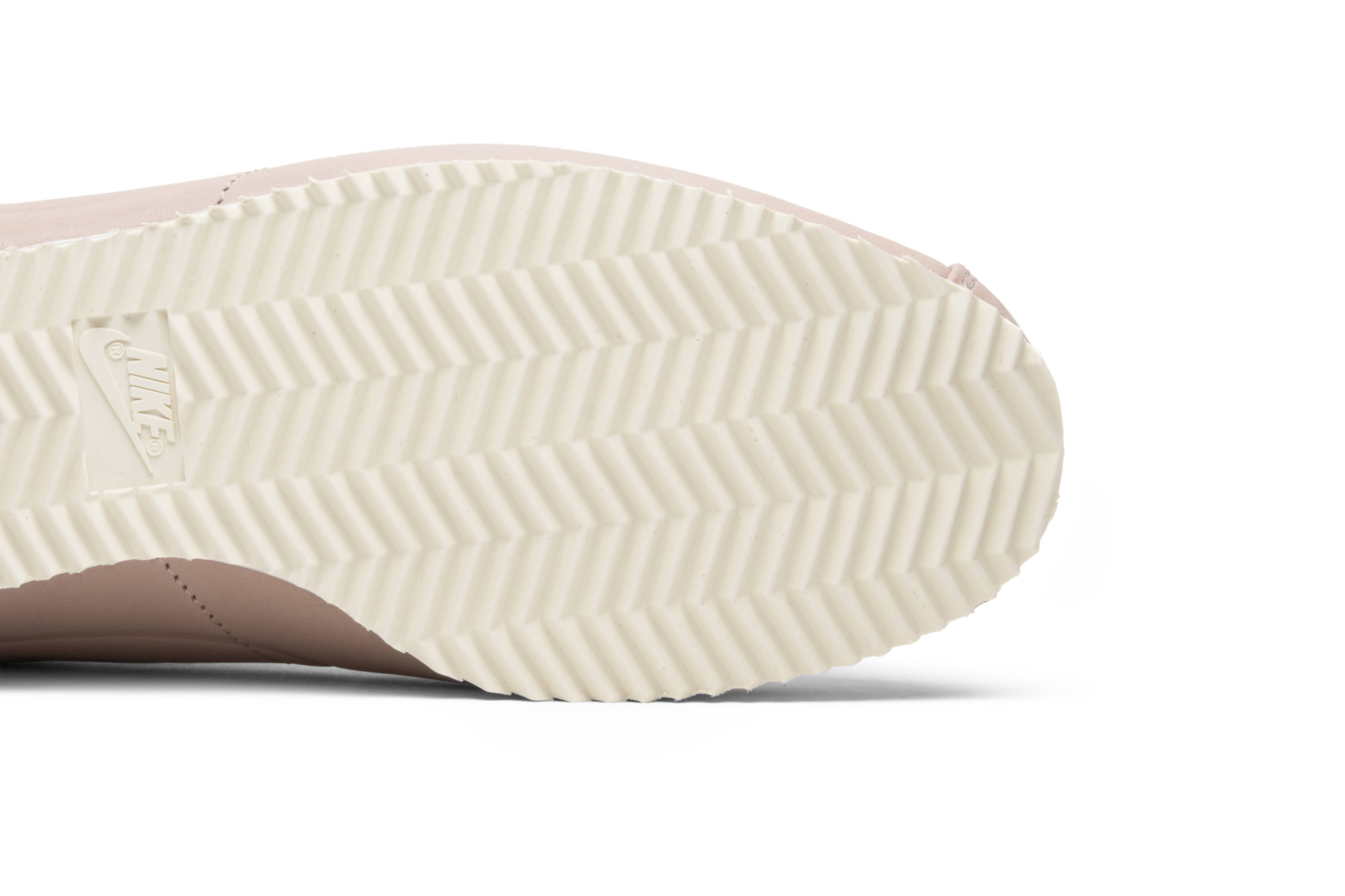 Purchase （女性）Nike經典Cortez Maria Sharapova LA AR5696-202