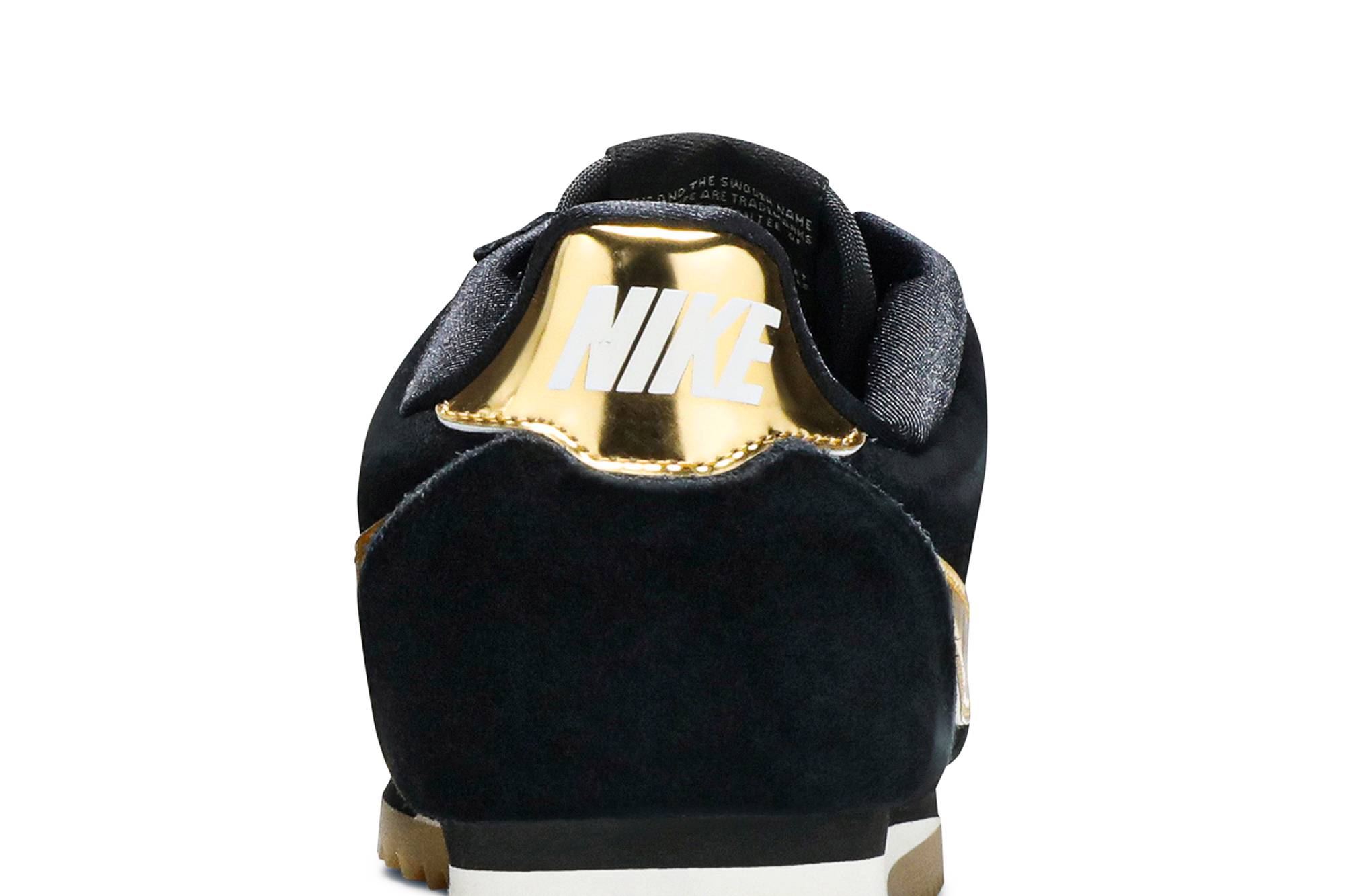 Sizing (W) 耐克经典Cortez 黑金胶鞋 902856-014