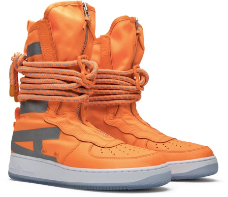 Nike sf air force 2024 1 high total orange