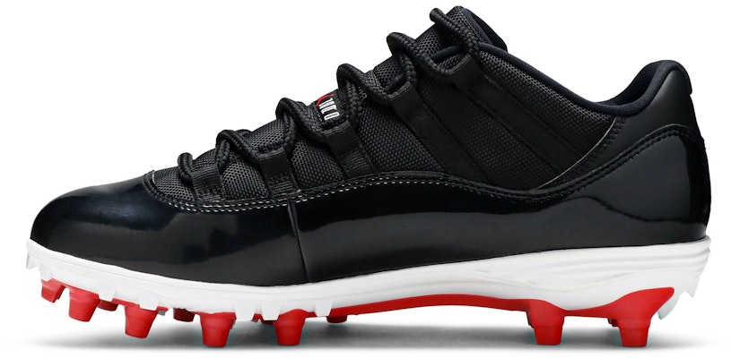 Air Jordan 11 Retro Low Cleat 'Bred' AO1560-010 Lookbook Air Jordan 11 Retro Low Cleat 'Bred' AO1560-010