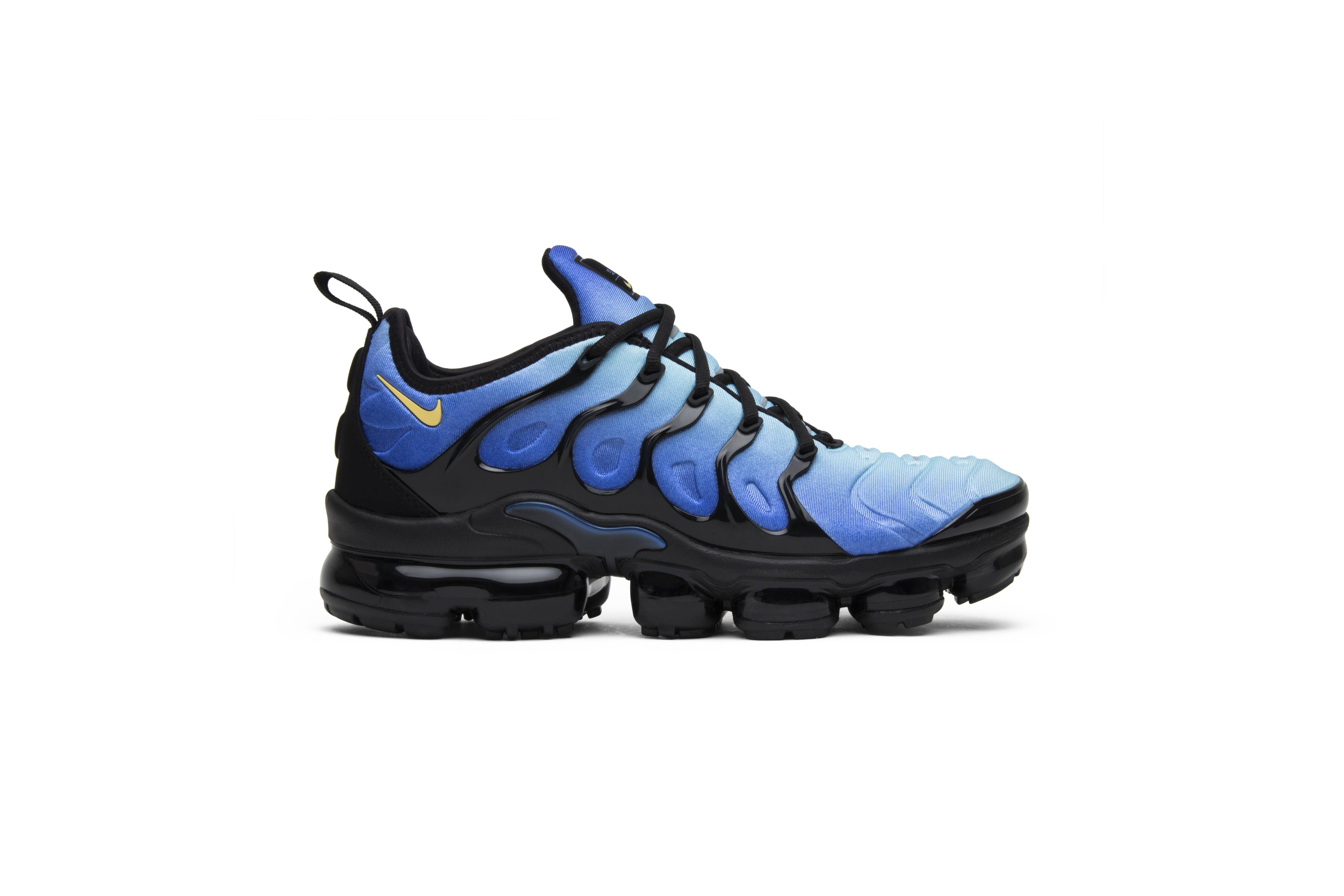vapormax plus blue and yellow